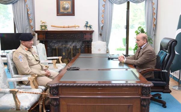 ex army chief qamar javaid bajwa,pm shebaz sharief