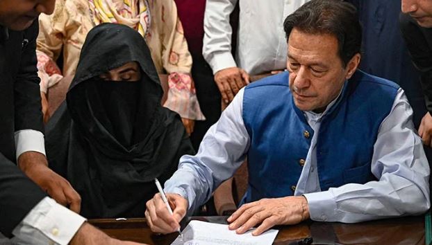 imran khan and bushra bibi