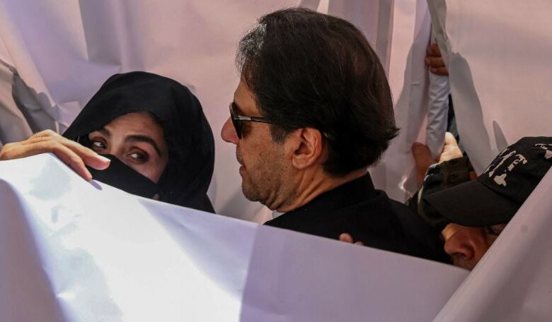 bushra bibi,imran khan