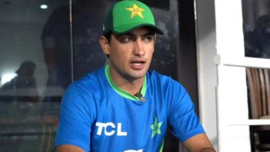 cricketer naseem shah