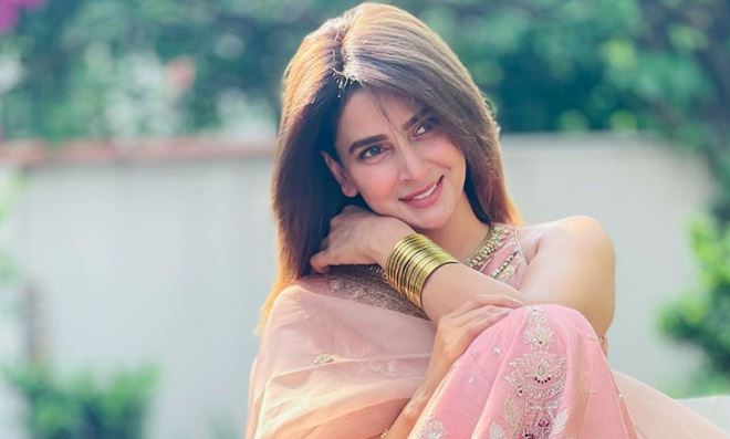 actress saba qamar