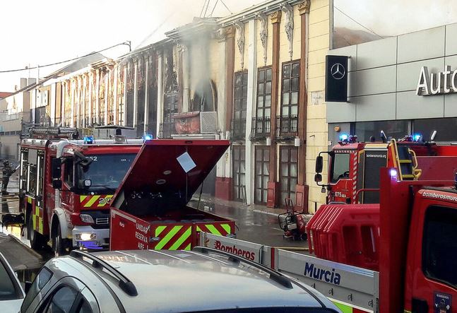 fire in night club