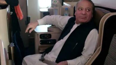 nawaz sharief departure