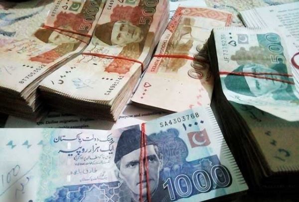 pakistani loan increase