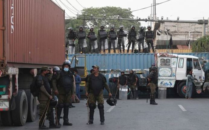 police arrive in pti lahore office