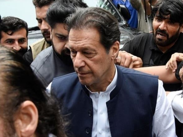 arrest warant of imran khan