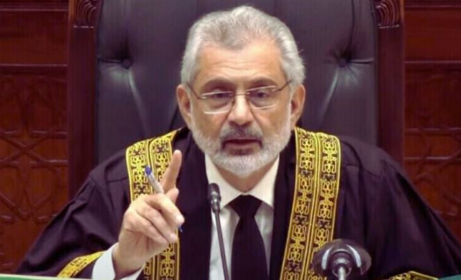 chief justice faiz esa qazi