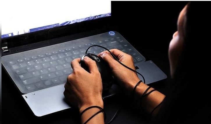 social media and families