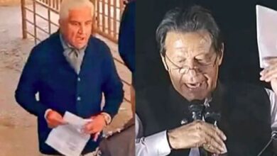 imran khan and shah mehmood qurashi