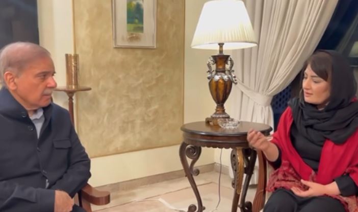 pm shebaz sharief with sobiya shahid