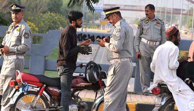 traffic challan in karachi