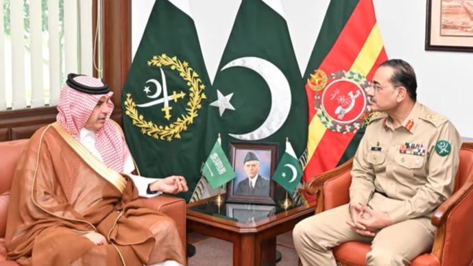 Deputy Minister of Defense of Saudi Arabia met with Army Chief