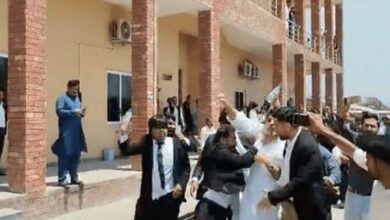 attack on khawar manika