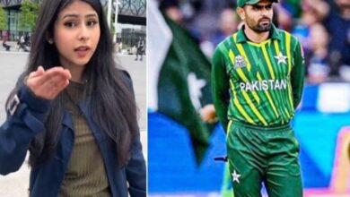 babar azam,cricket girl fan
