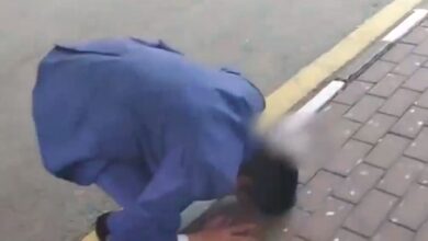 Faisal Vawda prostrated in the Supreme Court premises