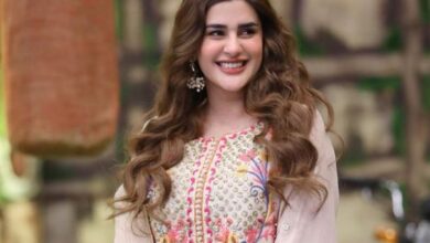 actress kubra khan