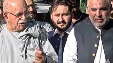 asad qaisar,mehmood khan achakzai