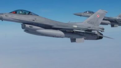 f 16