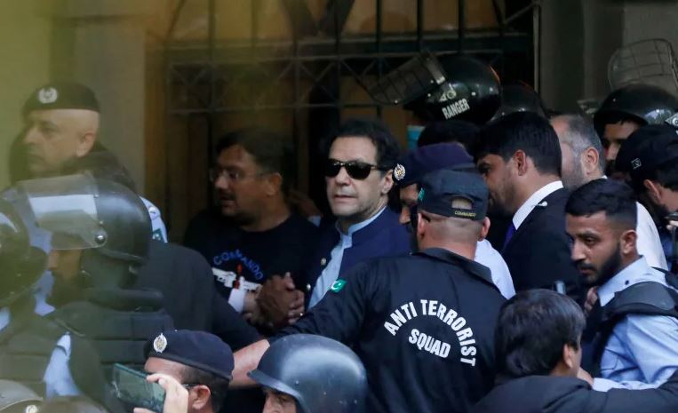 imran khan talk media in court