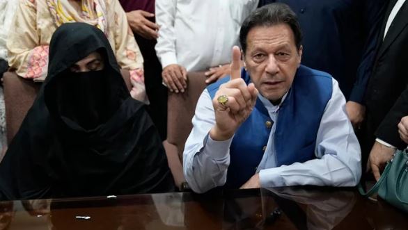 imran khan,bushra bibi