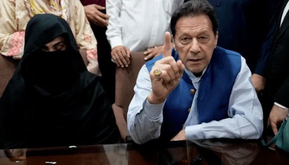 imran khan,bushra bibi