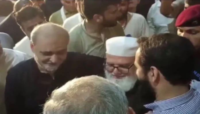 jamat_e_islami and government meeting