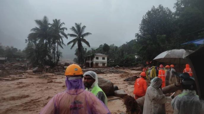 land slading in india