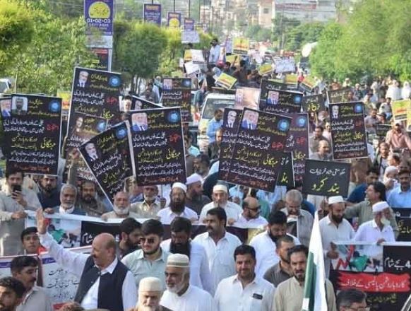 strike on petrol prices