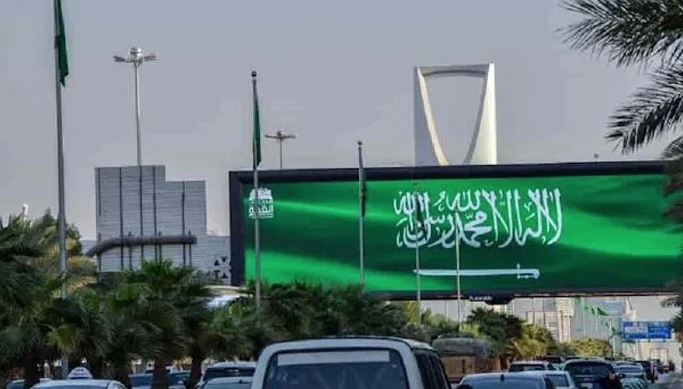 10 power full countries