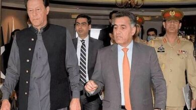 faiz hameed and imran khan