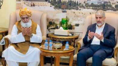 fazal ur rehman meet with ismail hanyia faimly