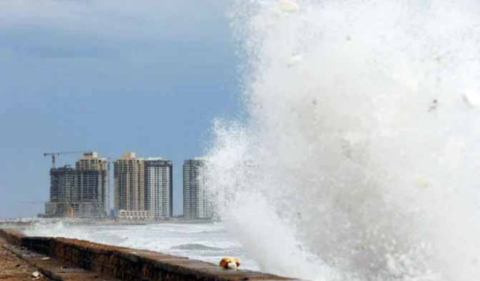 karachi cyclone