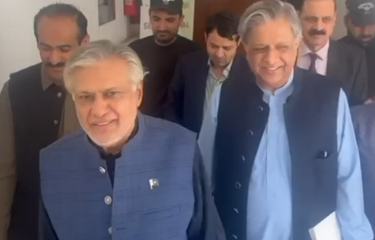 azam nazir tarar,ishaq dar