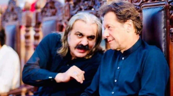 imran khan,cm kpk ali amin gandapur