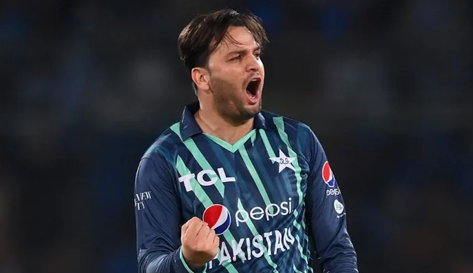 cricketer usman qadir