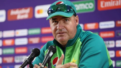 ex coach of pak team micky arthor
