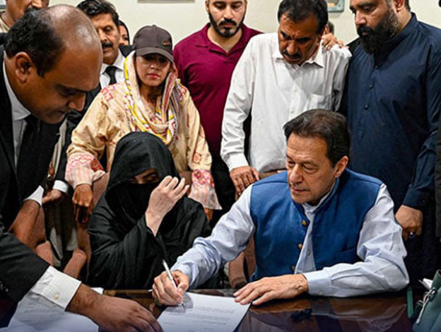 imran khan,bushra bibi
