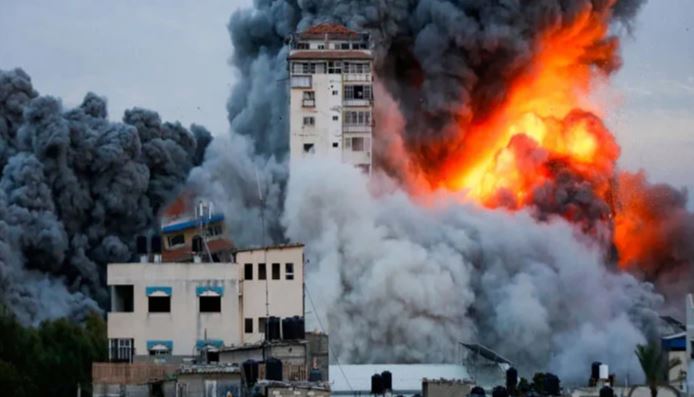 isareel fire on ghaza