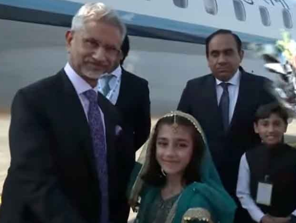 s jaishankar arreves pakistan