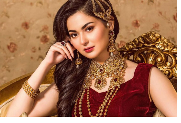 actress hania amir