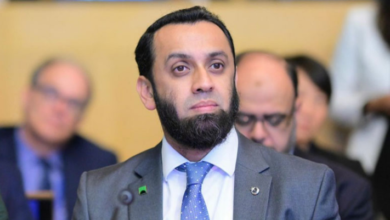 ata tarar