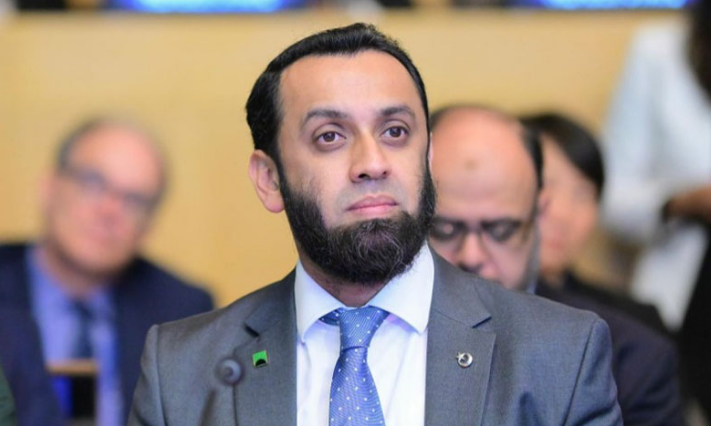 ata tarar