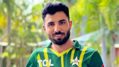 cricketer irfan khan niazi