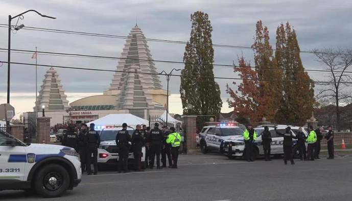 fight in canadain mandar