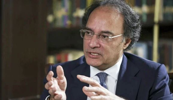 finance minister m aurangzeb