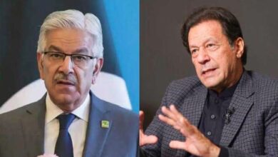 khawaja asif and imran khan