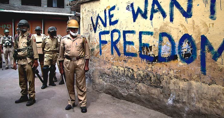 occupied kashmir and social media