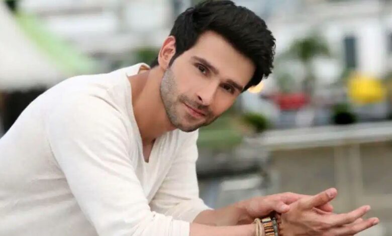 Girish Kumar