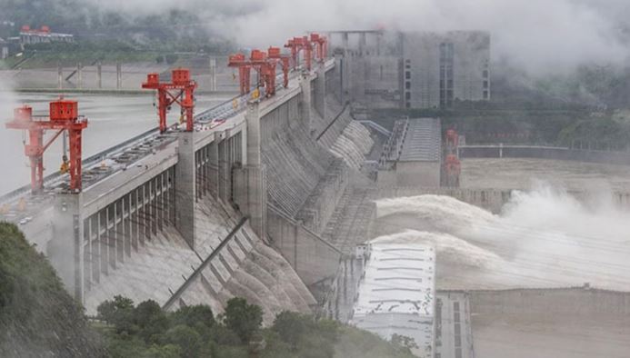 china make a super dum