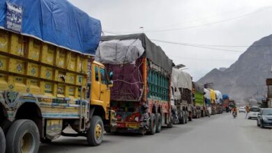 Protesters block Pak-China trade route
